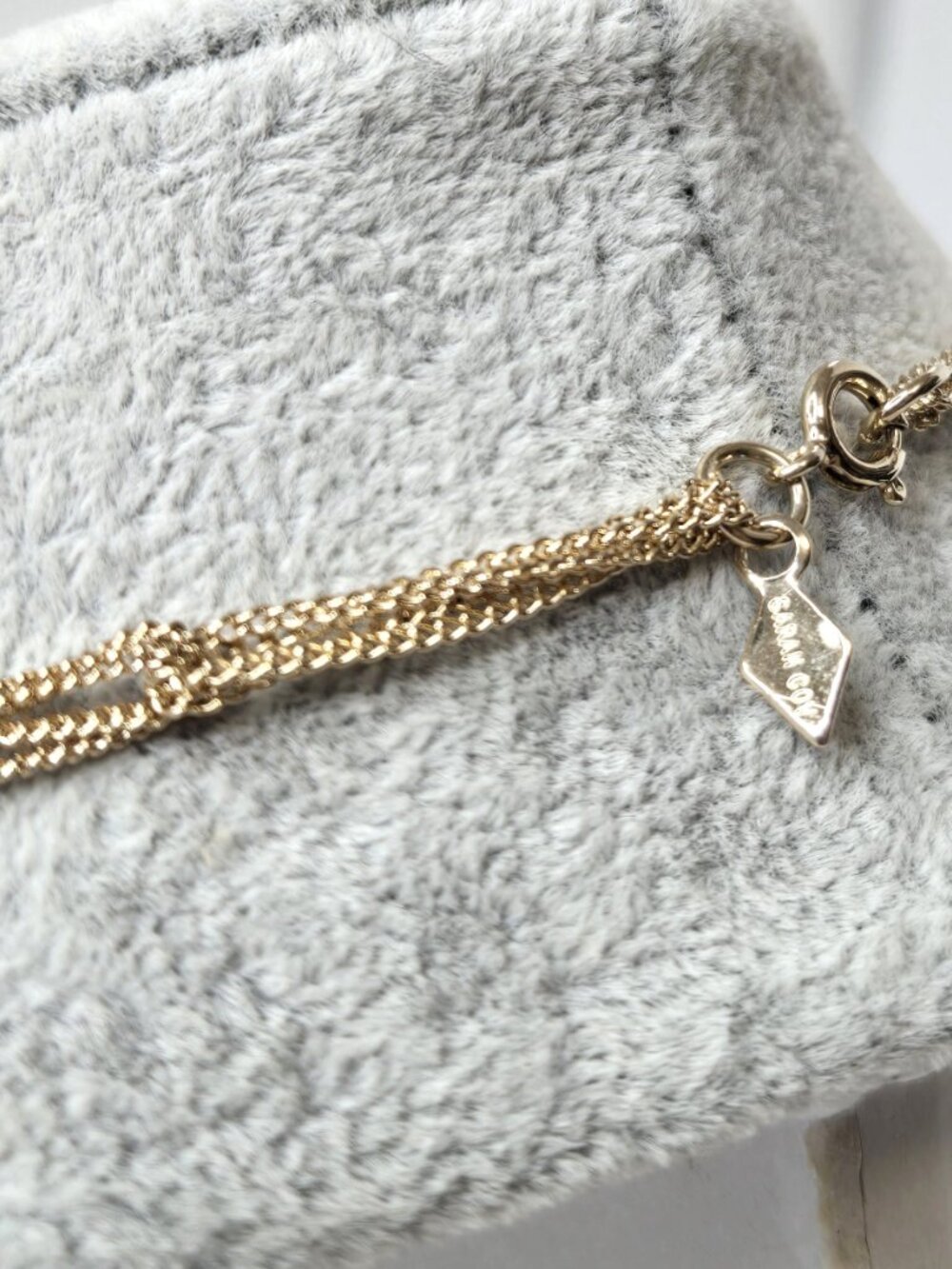 Gold Tone Multi Strand Link Chain 18" Necklace - Picture 2 of 4